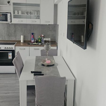 Apartamento Cilt Kranj Exterior foto